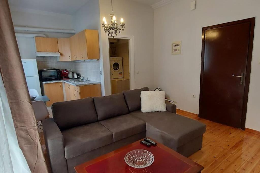 Spacious Beauty In Athens, 55M2, Metro 7' Bagian luar foto