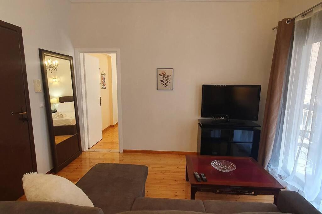 Spacious Beauty In Athens, 55M2, Metro 7' Bagian luar foto